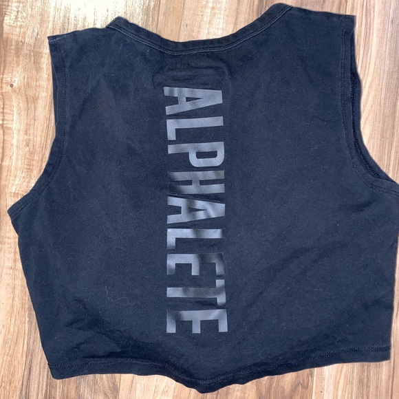 Alphalete Tops - Alphalete Noir Revival Crop
